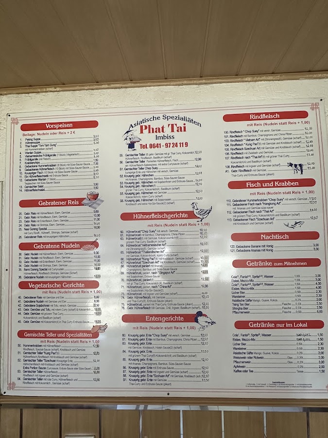 Die echte Wandkarte mit Menütafel im Laden von Phat Tai Gießen